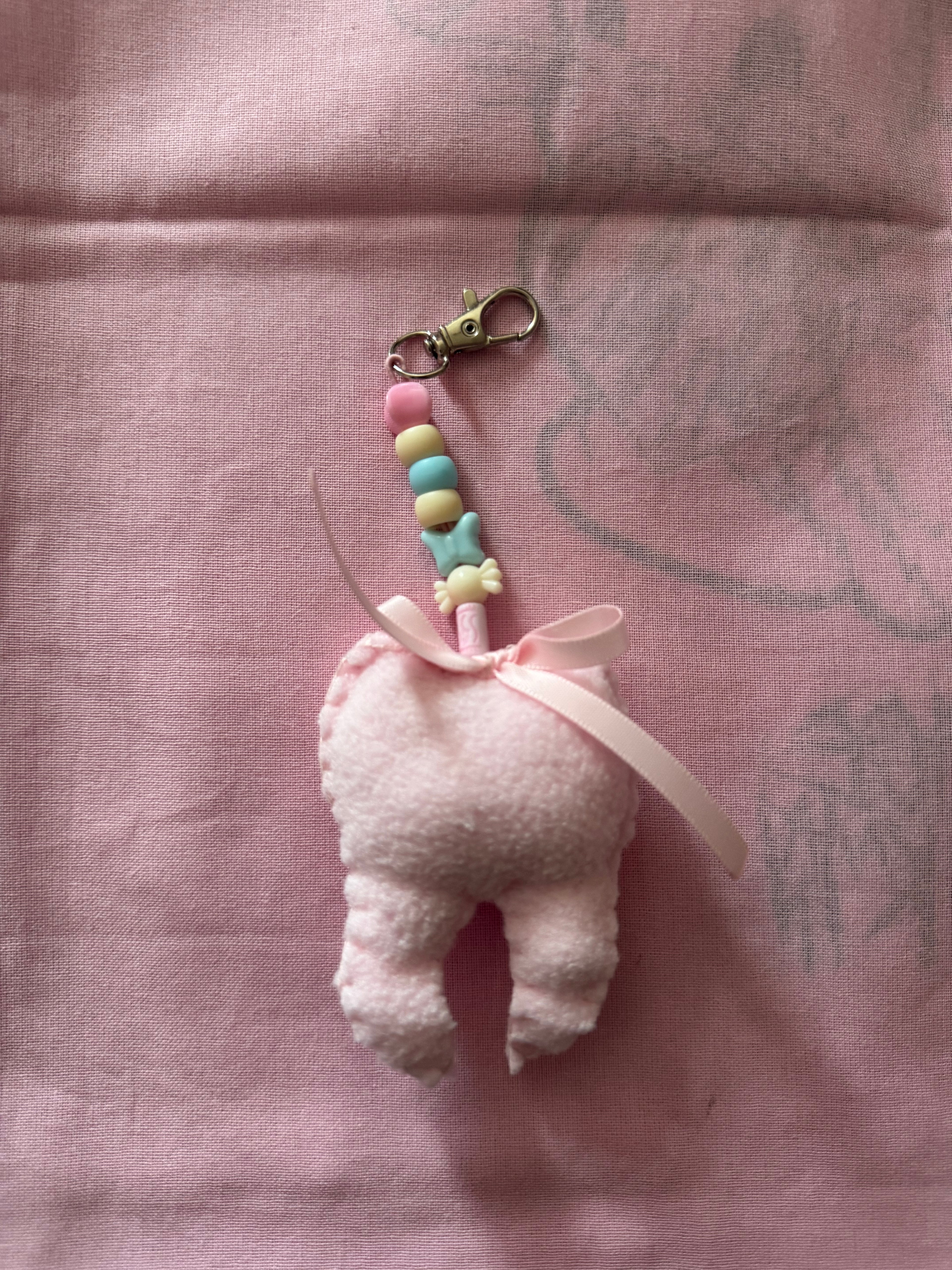 TOOTH KANDI KEYCHAIN